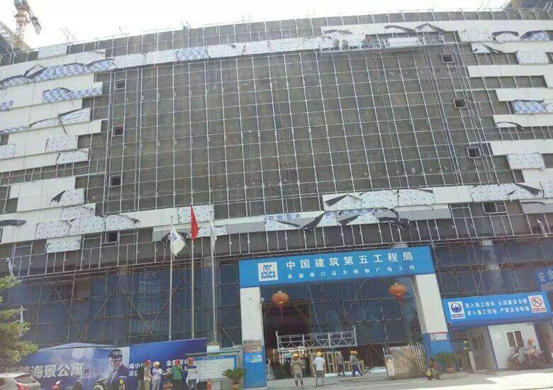 海口遠大購物中心電纜橋架進場